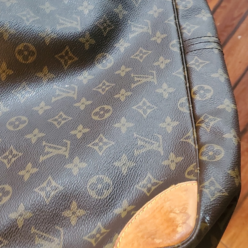 SOLD! ๐ฏ Authentic Louis Vuitton M51112 Ballad Monogram Shoulder Bag - Picture 16 of 17
